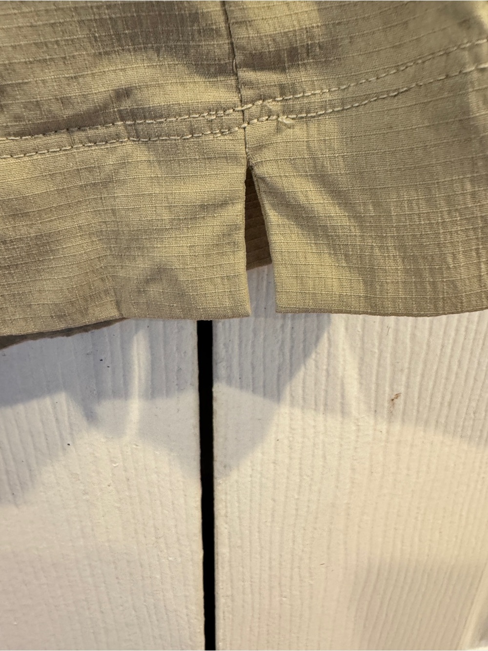 Athleta Trekkie North Shorts 14 Khaki Hiking Travel Golf Zip Pocket Outdoor - Picture 2 of 12
